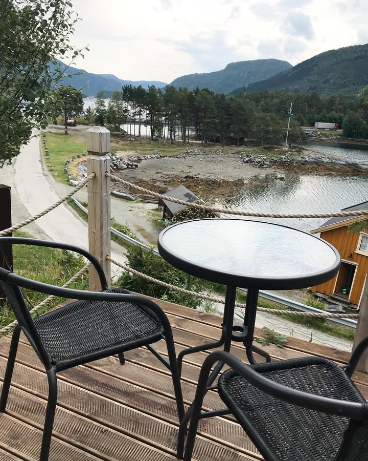 Valsoya Hotel Valsoyfjord Bagian luar foto
